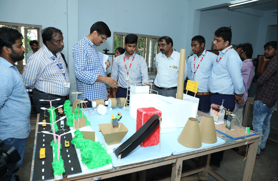 Godavari Global University Tech Fest photo 1